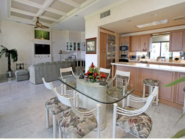 Luxury Two Bedroom Condo Walk to Beach Sleeps Six Guests