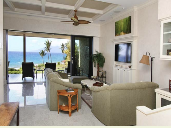Luxury Two Bedroom Condo Walk to Beach Sleeps Six Guests