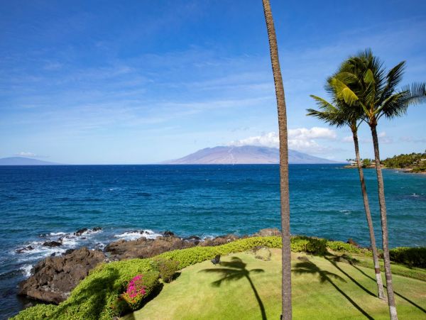 Maui Beachfront Vacation Rental - Wailea Oceanfront Condo
