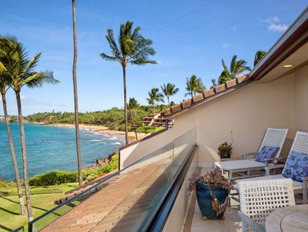 Maui Beachfront Vacation Rental - Wailea Oceanfront Condo
