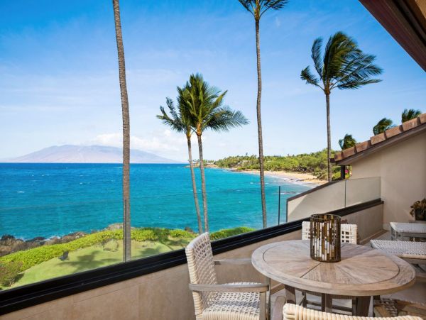 Maui Beachfront Vacation Rental - Wailea Oceanfront Condo