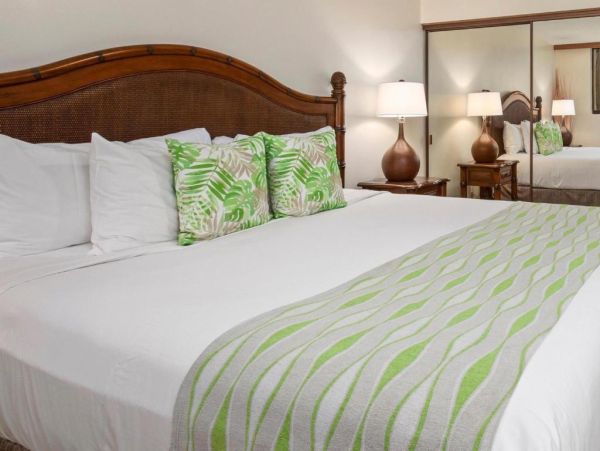 Wailea Beachfront Condo Rental - Luxury Oceanfront Accommodation