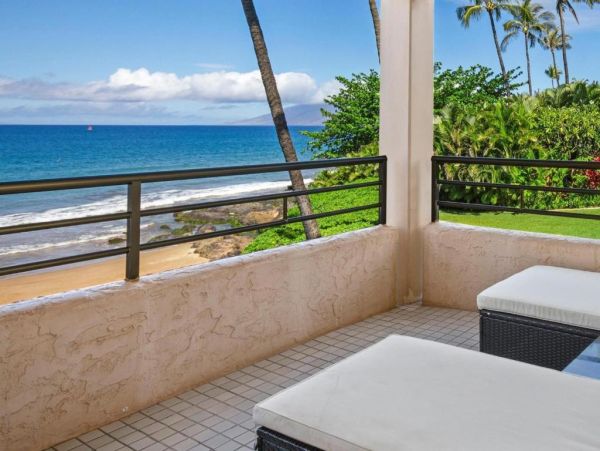 Wailea Beachfront Condo Rental - Luxury Oceanfront Accommodation