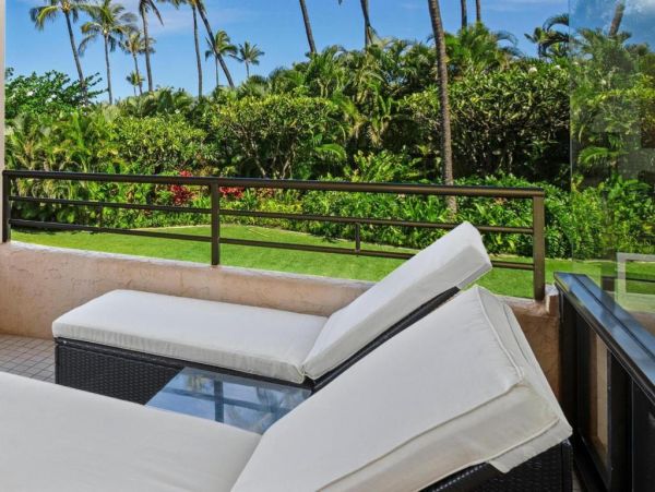 Wailea Beachfront Condo Rental - Luxury Oceanfront Accommodation