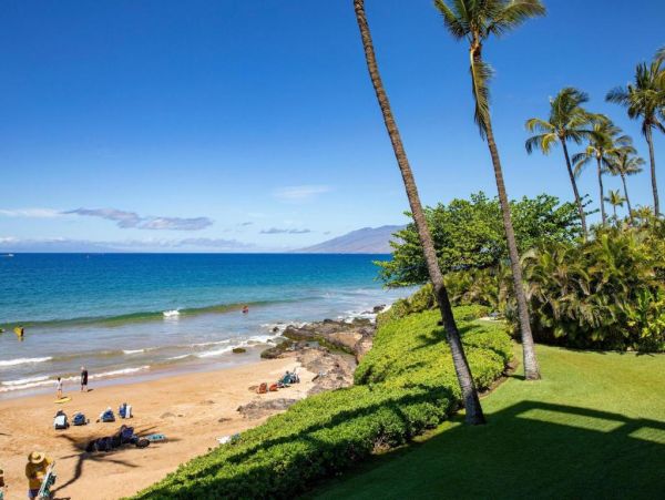 Wailea Beachfront Condo Rental - Luxury Oceanfront Accommodation