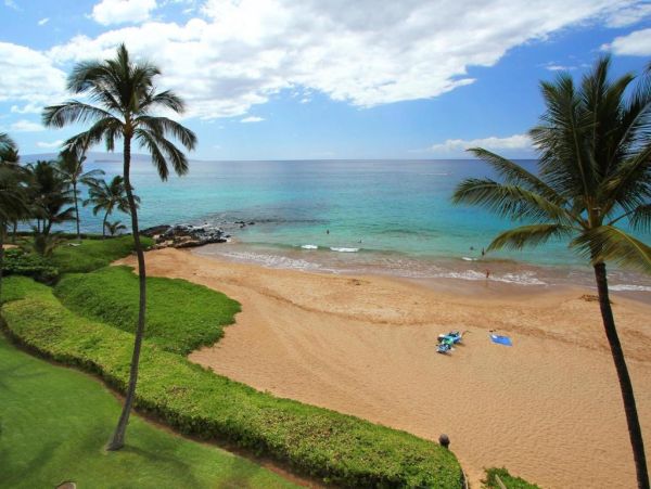 Wailea Oceanfront Condo Rental - Maui Beach Vacation Accommodation