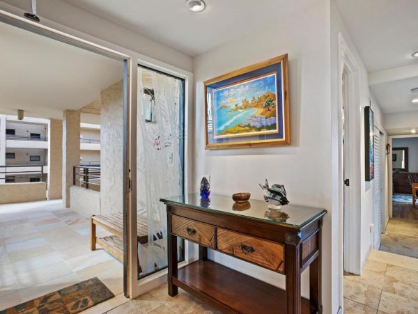 Wailea Oceanfront Condo Rental - Maui Beach Vacation Accommodation
