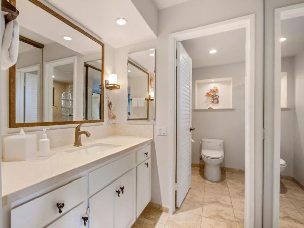 Wailea Oceanfront Condo Rental - Maui Beach Vacation Accommodation