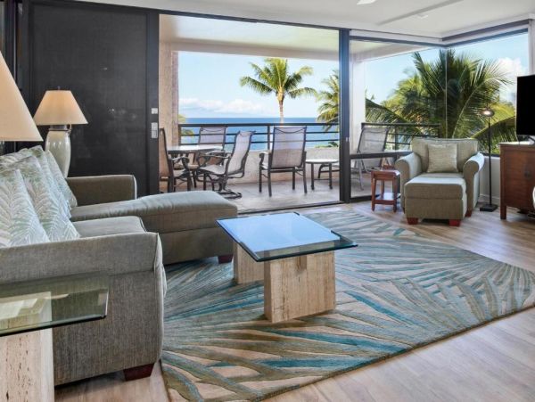 Wailea Oceanfront Condo Rental - Maui Beach Vacation Accommodation