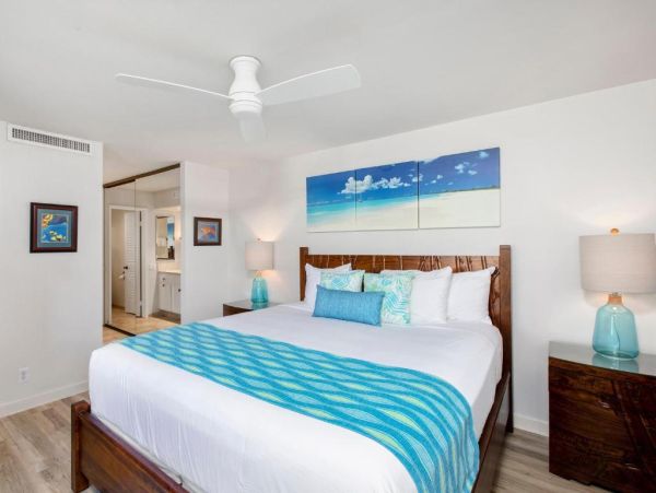 Wailea Oceanfront Condo Rental - Maui Beach Vacation Accommodation