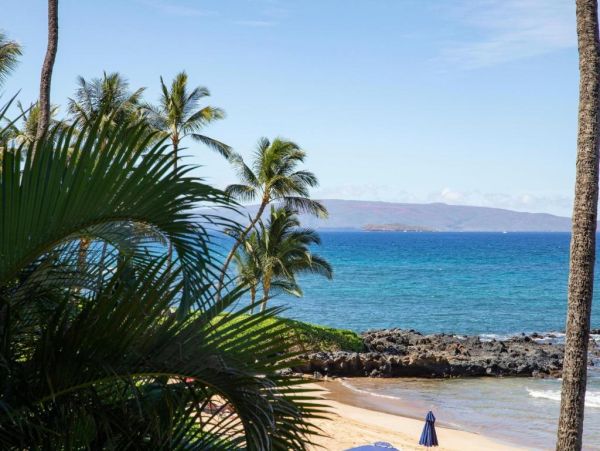Wailea Oceanfront Condo Rental - Maui Beach Vacation Accommodation