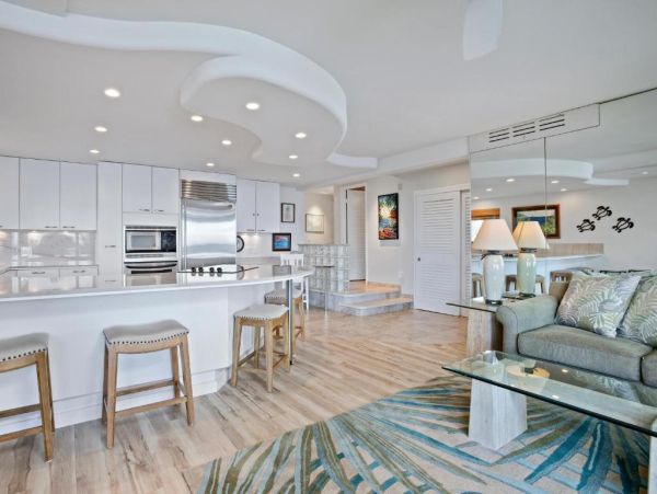 Wailea Oceanfront Condo Rental - Maui Beach Vacation Accommodation