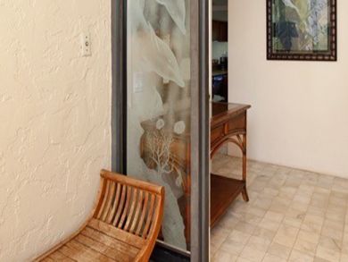 Two Bedroom Two Bathroom Condo on Beachfront Resort