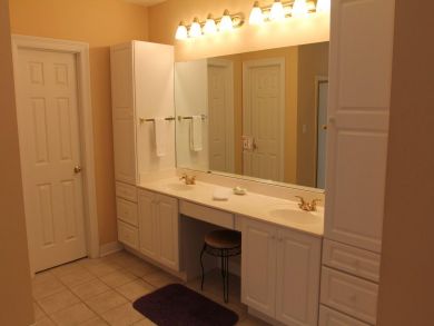 Master bathroom with dual vanity Master bathroom with dual vanity