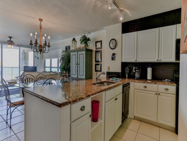 Gulf Front Vacation Three Bedroom Rental Private Balcony