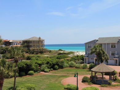 A Great Rental on The Beach Wow Great Rates Beach 50 yards !