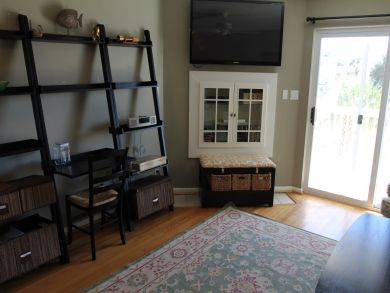 A Great Rental on The Beach Wow Great Rates Beach 50 yards !