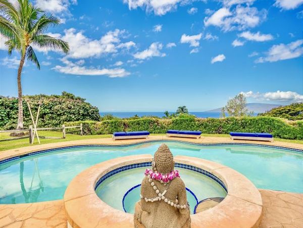 Launiupoko Vacation Rental - Maui Luxury Estate with Ocean Views