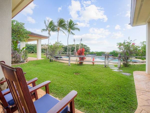 Launiupoko Vacation Rental - Maui Luxury Estate with Ocean Views