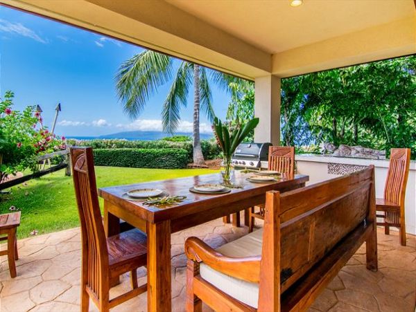 Launiupoko Vacation Rental - Maui Luxury Estate with Ocean Views