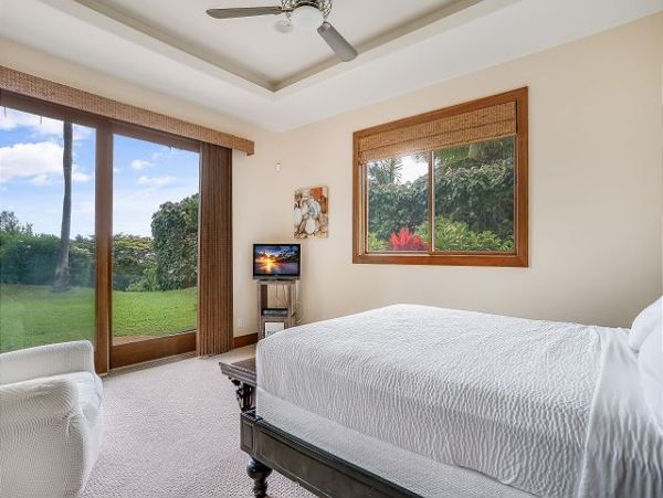 Launiupoko Vacation Rental - Maui Luxury Estate with Ocean Views