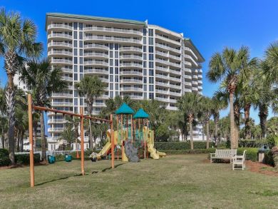 Destin Beachfront Condo with Pool and Sleeps 8 Guests