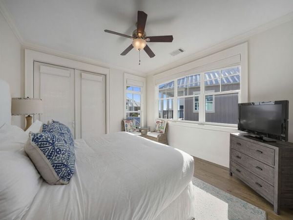 Luxury Santa Rosa Beach Vacation Rental Sleeps 28!