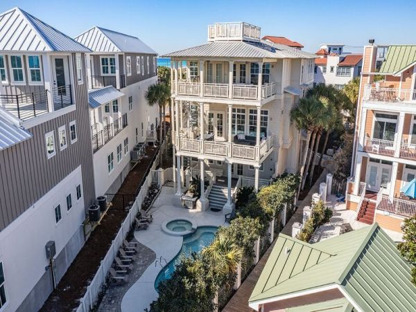 Luxury Santa Rosa Beach Vacation Rental Sleeps 28!