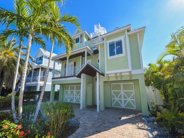 Anna Maria Island Large Group Vacation Rental 8BR Luxury Home