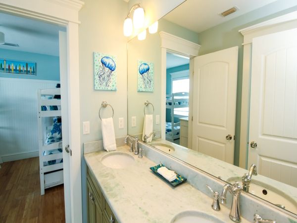 Anna Maria Island Large Group Vacation Rental 8BR Luxury Home