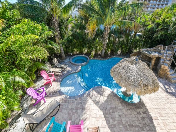 Anna Maria Island Large Group Vacation Rental 8BR Luxury Home