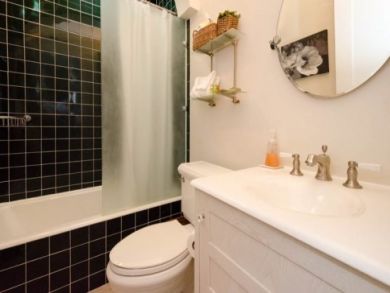 Bathroom with shower in tub