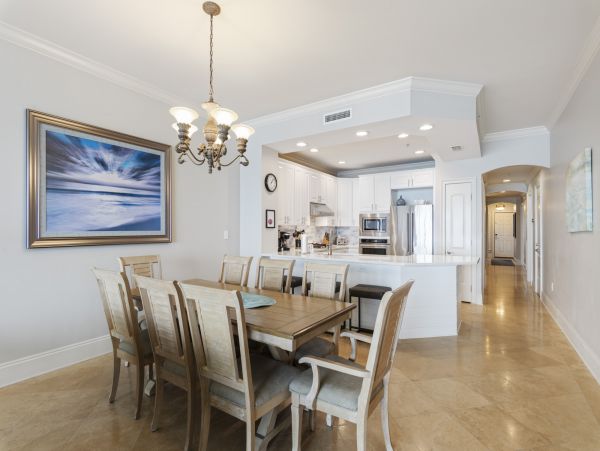 Luxury 4 Bedroom On Beach Vacation Rental in Destin