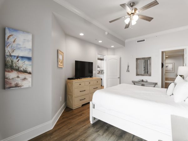 Luxury 4 Bedroom On Beach Vacation Rental in Destin