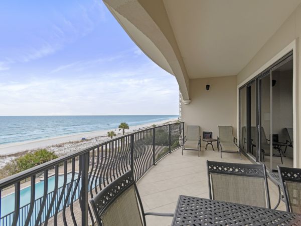 Luxury 4 Bedroom On Beach Vacation Rental in Destin
