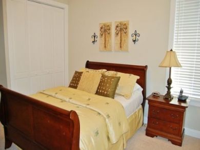 Bedroom 2 with queen bed