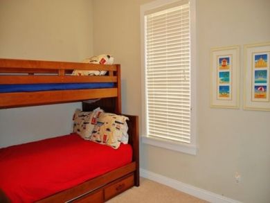 Bedroom 3 with one set of bunk beds