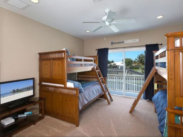 Marco Island Vacation Home Upscale Interior Pool & Boat Dock