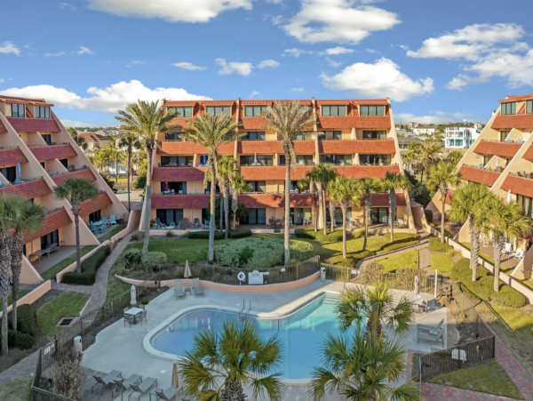 Destin 2 Bedroom Walk Out Vacation Rental