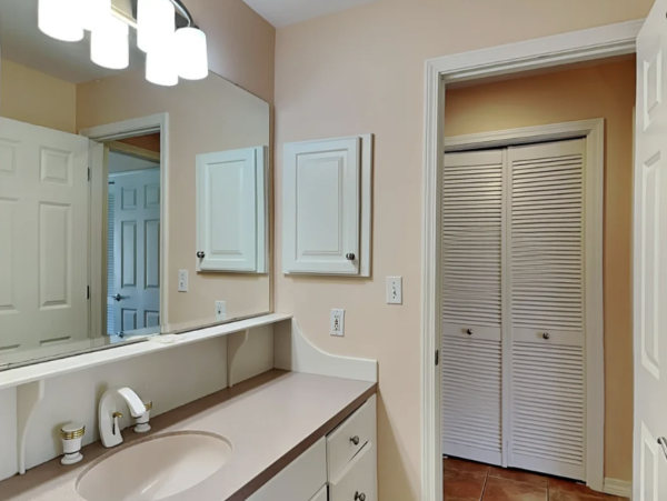 Destin 2 Bedroom Walk Out Vacation Rental