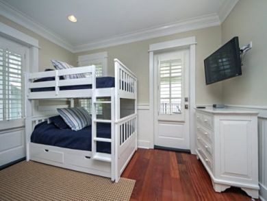 Bedroom 3 with two sets of bunk beds