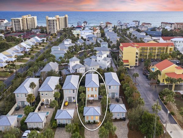Six Bedroom Miramar Beach Vacation Home Sleeps 14