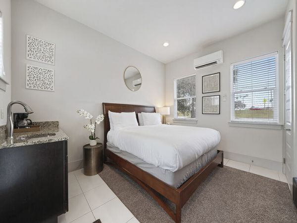 Six Bedroom Miramar Beach Vacation Home Sleeps 14