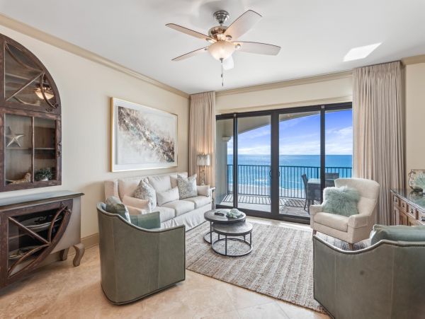 Four Bedroom Beachfront Condo Sleeps 10