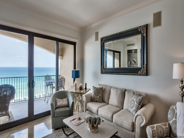 Four Bedroom Direct Beach Front Condo Sleeps 10 Guests - additional view, photo 3