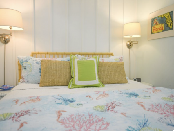 Anna Maria Two Bedroom Vacation Home Short Walk To Beach