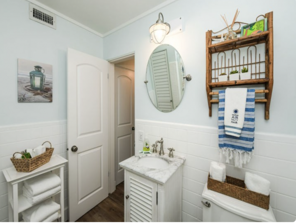 Anna Maria Two Bedroom Vacation Home Short Walk To Beach