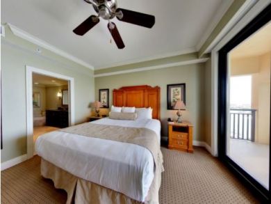 Luxury Destin Rental with Three Bedrooms Views