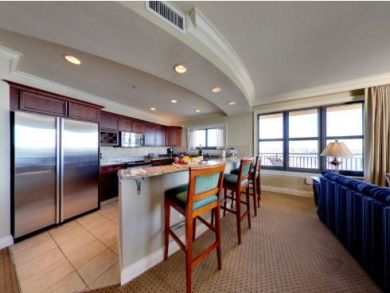 Destin Vacation Condo Sleeps Ten Guests