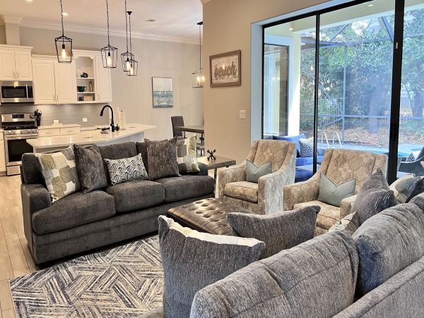 Four Bedroom Destin Rental with Pools